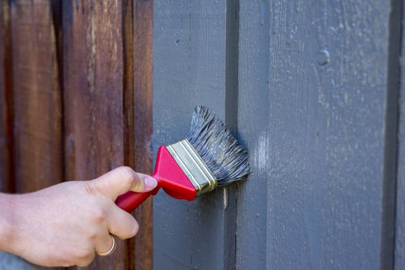 Rénovation de peintures et enduits pour façade extérieure de maisons à Lille